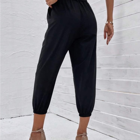 💫SHEIN Women’s Jogger polyester black 3/4 Lenght pants - Picture 3 of 3